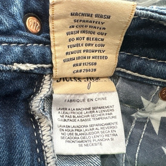 Miss Me Patriotic American Flag Distressed Cutoff Denim Shorts Size 27 - Picture 15 of 15